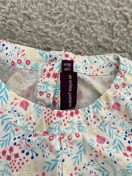 Nádherne kvetinkové tricko, sergent major,110