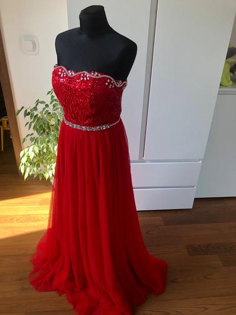 Červené dlhé spoločenské šaty, m / s
