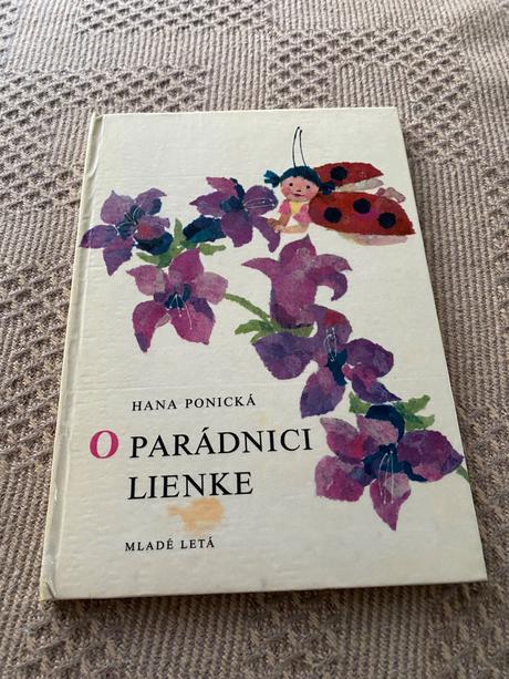 Stará retro kniha o parádnici lienke hana ponická,
