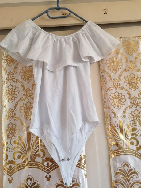 Body s volánom piva, xs