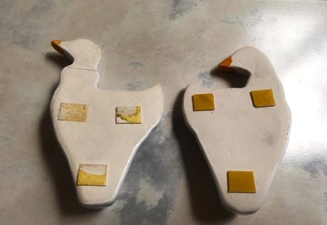 Keramické vešiačiky do kúpelky,