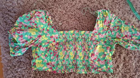 Crop-top kvetinkový, sinsay,xl