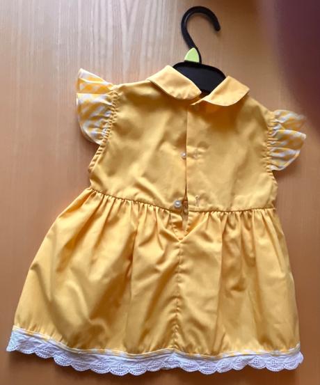 Zlte satocky s krajkou, 74