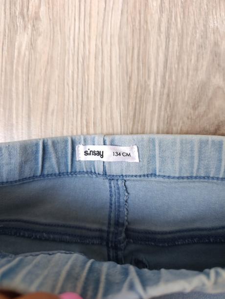 Dievčenské riflové kraťasy, sinsay,134