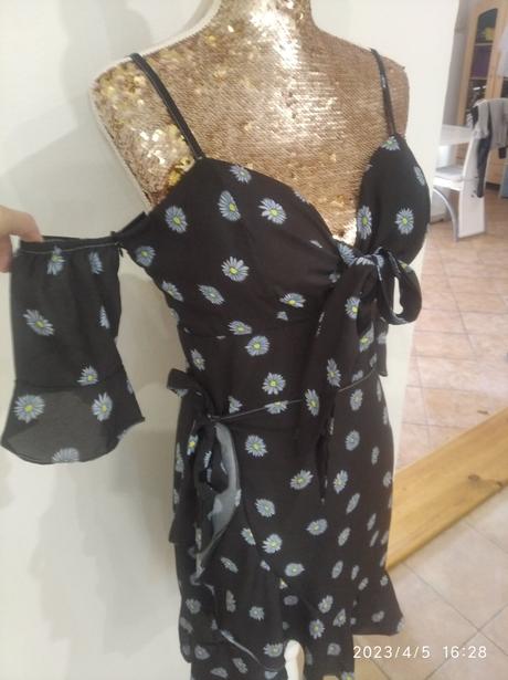 Romantické šaty, m