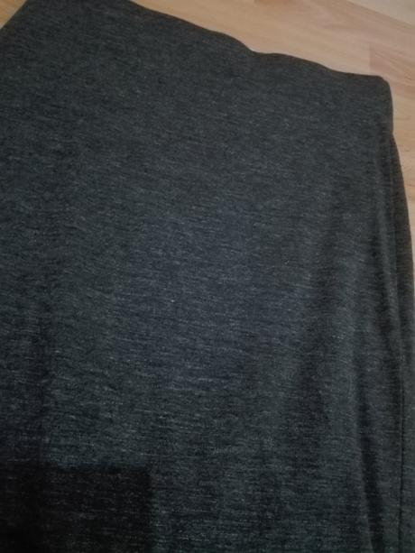 Púzdrová sukňa, h&m,34