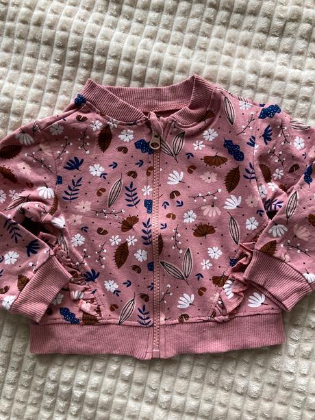 Mikinka listová, sinsay,80