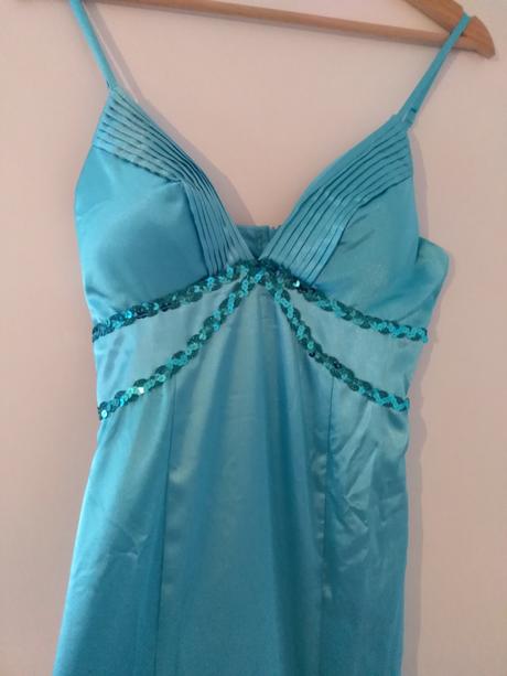 Spolocenske šaty, m