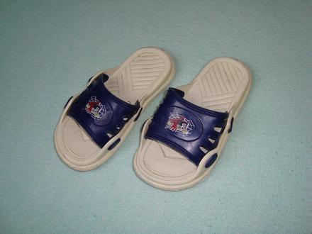 Šlapky spiderman, 26