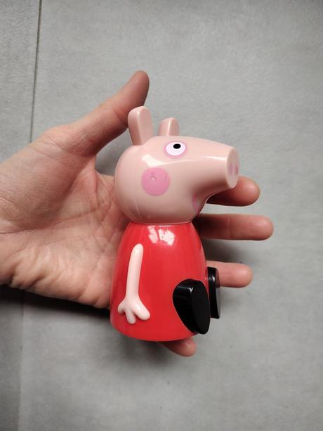 Peppa pig hide and seek, 