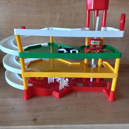 Skladacia garáž/parkovisko,