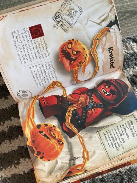 Lego nexo knights kniha príšer, 