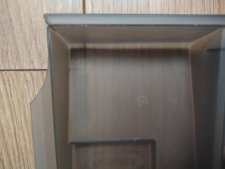 Plastový organizér na kancelárske potreby, 