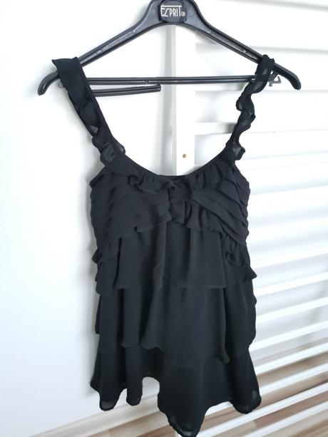 Top s volánmi, mango,s