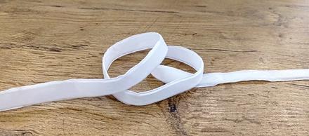 Ozdobná stuha zamatová - 15 mm - biela, 