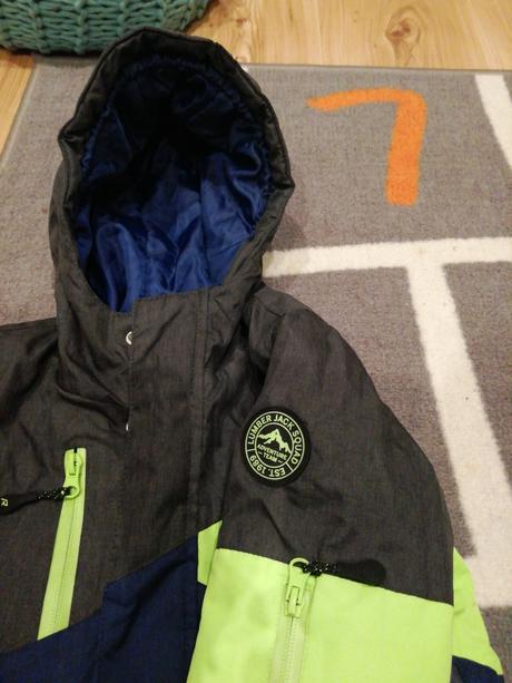 Bunda reserved zimna, reserved,92