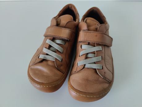 Celokožené froddo brown veľ. 34, froddo,34
