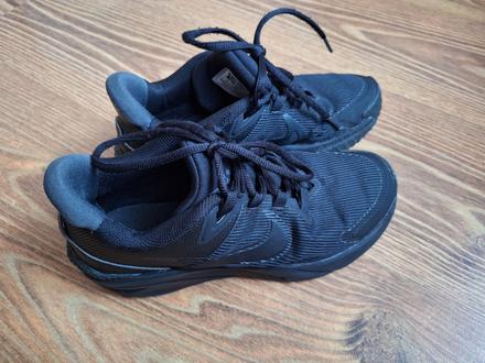 Chlapčenské botasky, nike,36