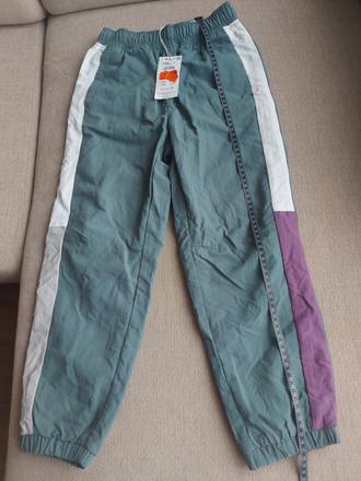 Sportove sustiakove nohavice reserved 140, reserved,140