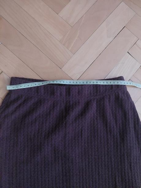 Áčková sukňa, reserved,s