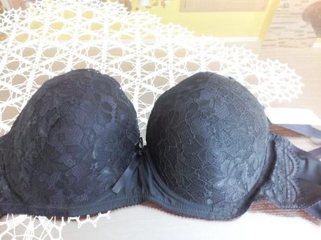 Podprsenka 100e, 100e