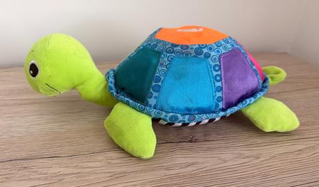 Lamaze farebná senzorická korytnačka mäkká eduka,