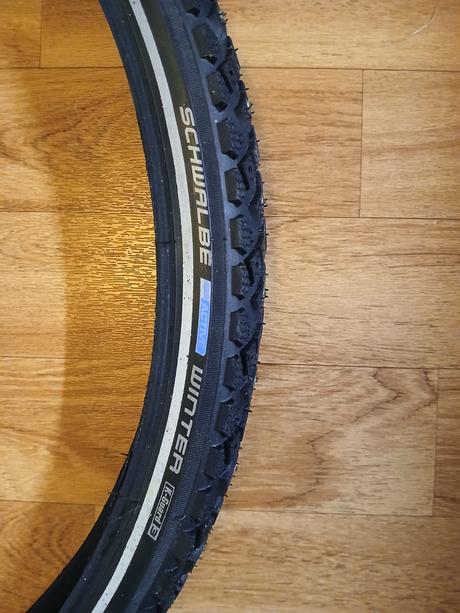 Schwalbe winter-gumy na bicykel s hrotmi, schwalbe