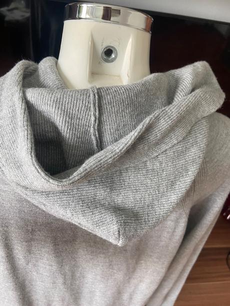 Šaty orsay pletene, orsay,l