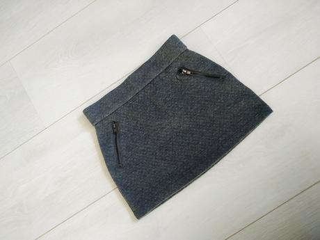 Dievčenská sukienka, 104