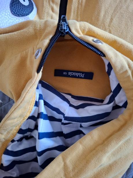 Piskacia mikina, 128