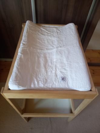 Prebalovaci pult ikea, 