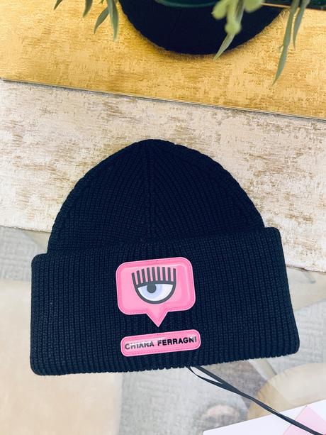 Čiapka chiara ferragni, 