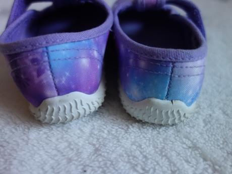 Papučky elsa, h&m,24