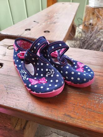 Papučky + doporučené poštovné, ren but,25