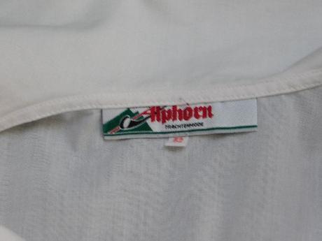 Pekna bluzka ku kroju, 52