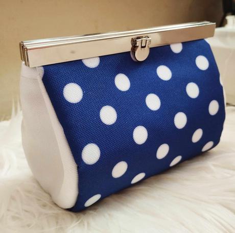 Kozmeticka tasticka,