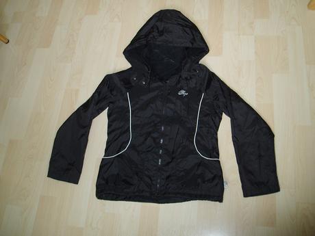 Prechodná bundička, 146