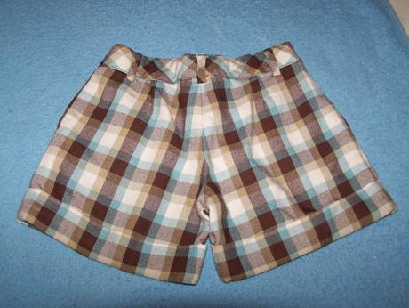 Teplé kárované kraťasy, 110