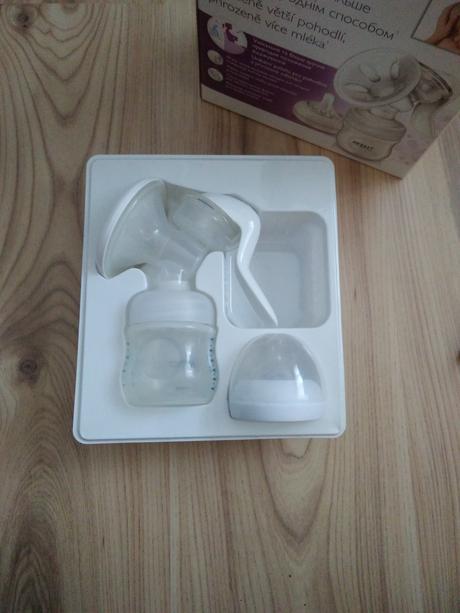 Manuálna odsávačka avent, 