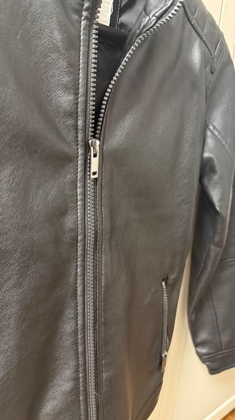 Kozenkova chlapcenska bunda, sinsay,152