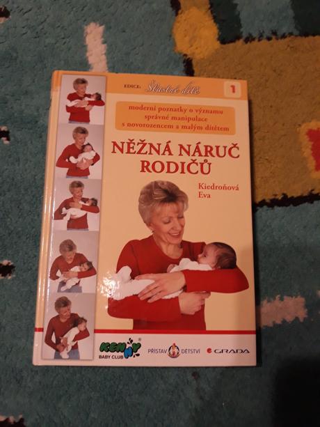 Kniha nežná náruč rodičov, 