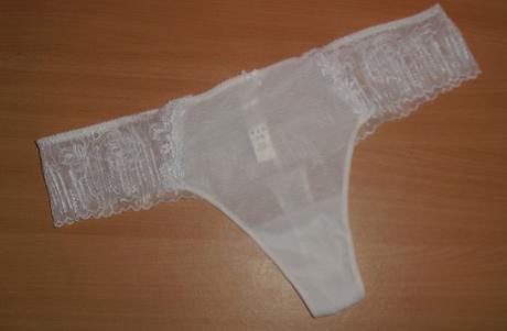 Chantelle svadobne s maslickami tangaciky, m