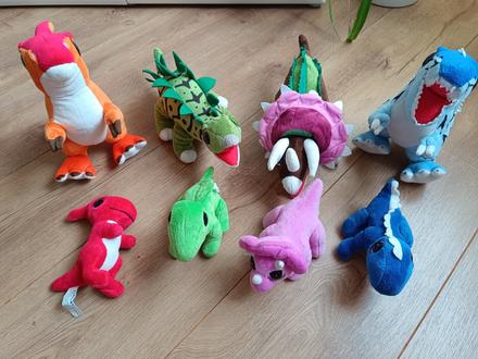 Plysove dinosaury,