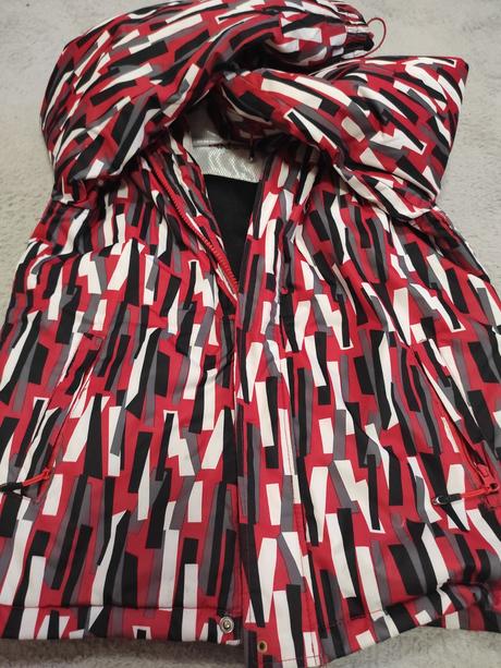 Lyžiarska bunda, 152