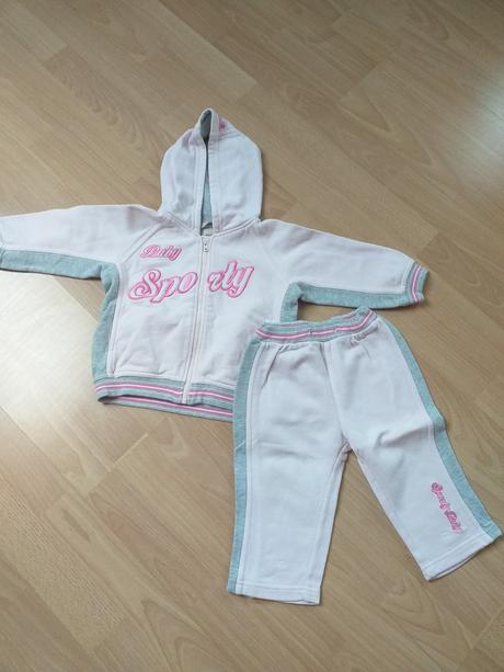 Teplakova supravička, 80