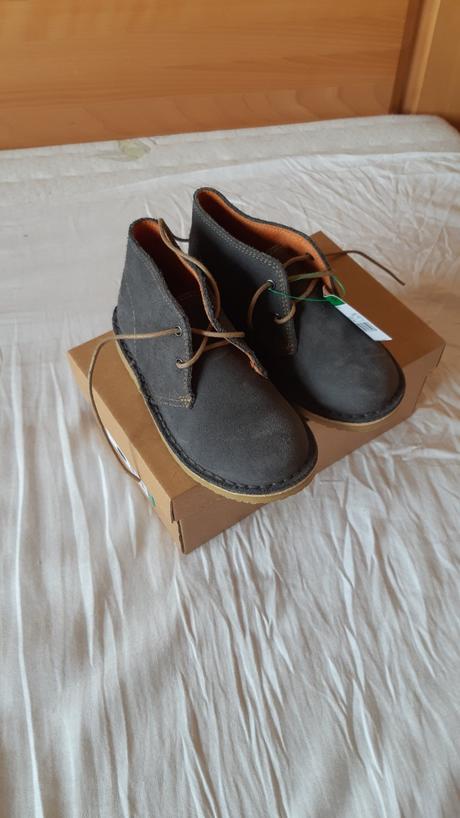 Chlapčenské topánky, benetton,27