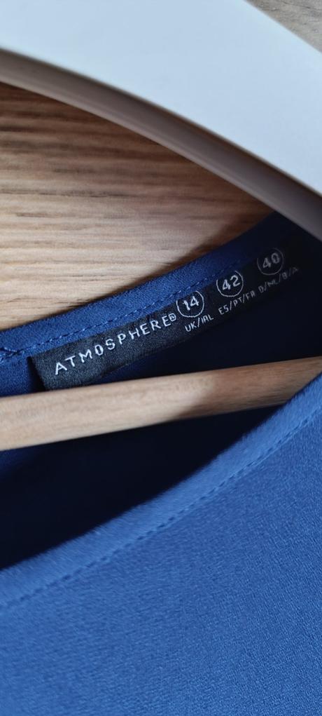 Blúzka, atmosphere,42