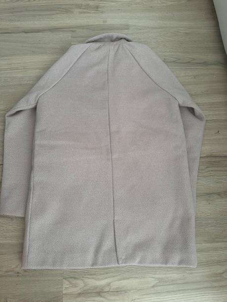 Kabát reserved v. 152 + čižmičky dockers v. 34, 152