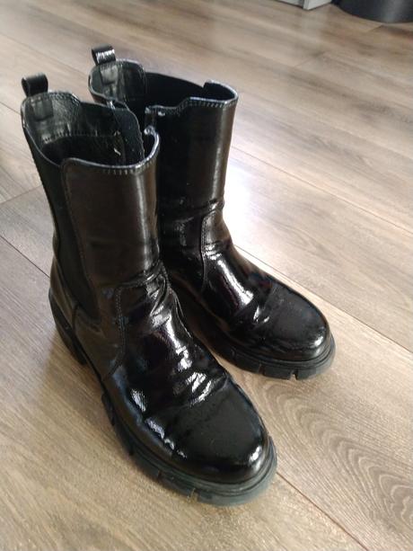 Lakované čižmy, deichmann,37