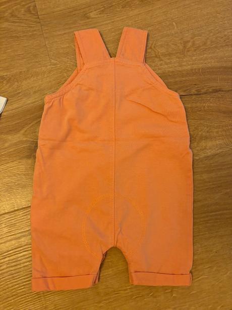 Takmer nenoseny letný set s levikom, c&a,68